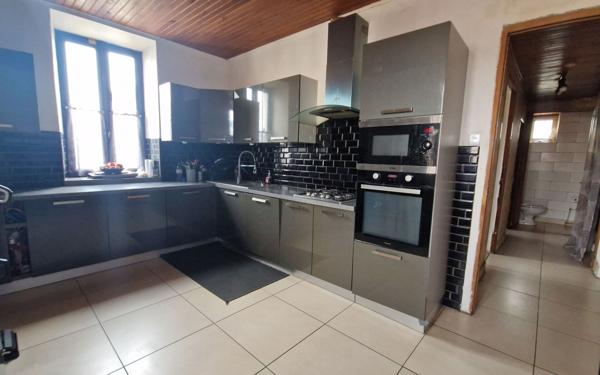 Maison à vendre    5 pièces •  Rumilly