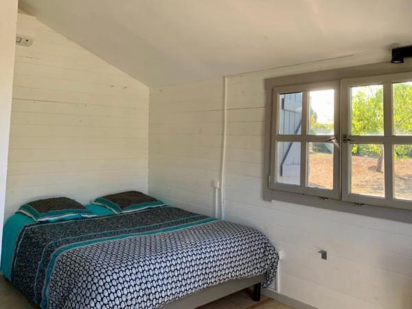 Maison bois - 5 chambres en plain-pied avec piscine et chalet indépendant proche Cahors