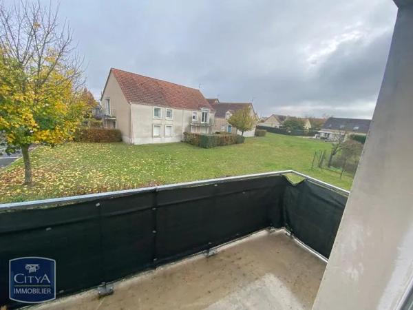 Appartement à louer 2 pièces 54.26m² Villebarou (41000)
