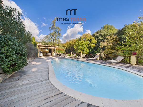 Maison 6 pièces - 230 m² Bien prestige