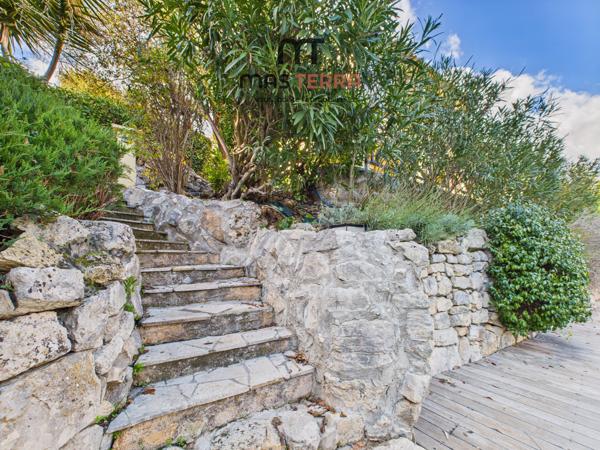 Maison 6 pièces - 230 m² Bien prestige