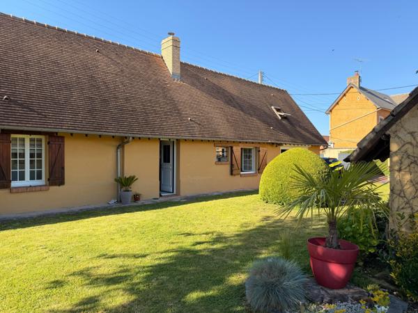Maison
         6 pièces
        - 126 m² 276 000 € *