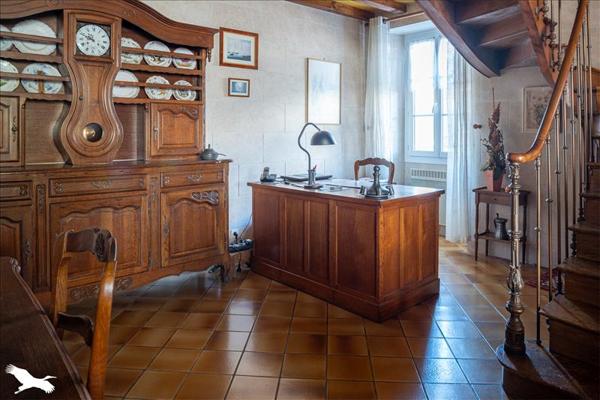 Maison à vendre |  Matha |  6 pièces | 160 m²