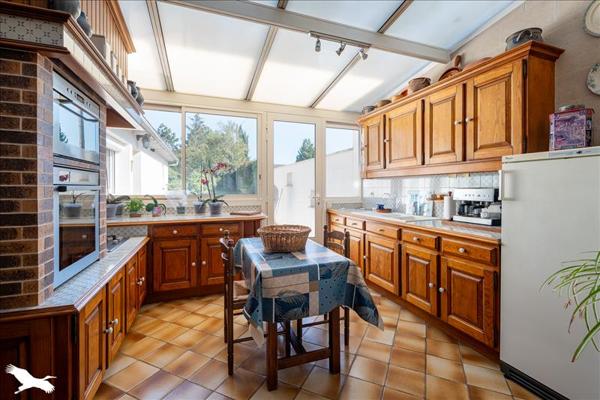 Maison à vendre |  Matha |  6 pièces | 160 m²