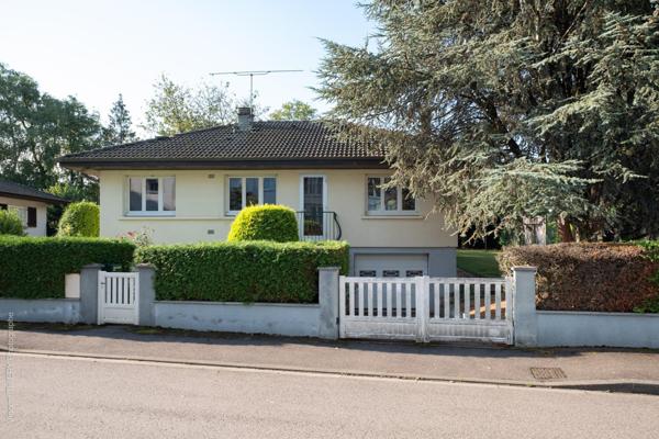 Proche toutes commodités, bon état général