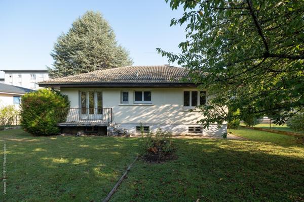 Proche toutes commodités, bon état général