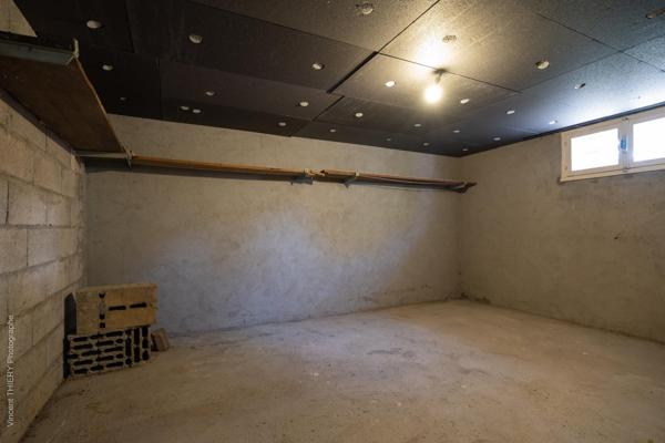 Proche toutes commodités, bon état général