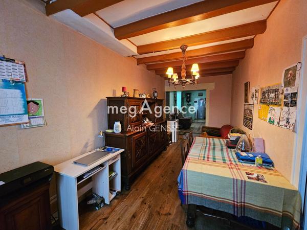 Maison à SAINTES, 17100 - 4 pièces 89m²