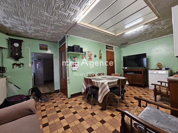 Maison à SAINTES, 17100 - 4 pièces 89m²