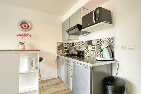 Villa 5 pièces de 172m²  avec piscine chauffée et T2 attenant - Furiani