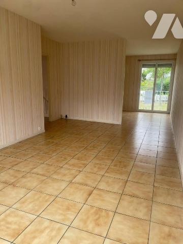 Maison 4 chambres, jardin et garage