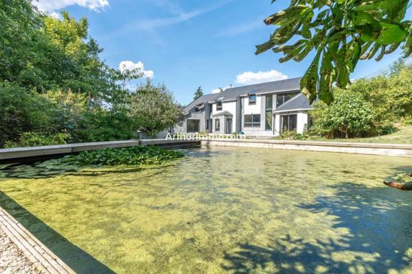 Vente Maison 10 pièces 250 m2 à Noiseau