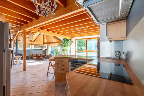 Vente Maison 10 pièces 250 m2 à Noiseau