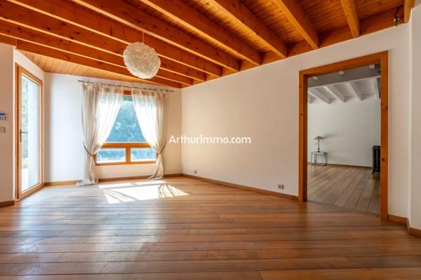 Vente Maison 10 pièces 250 m2 à Noiseau