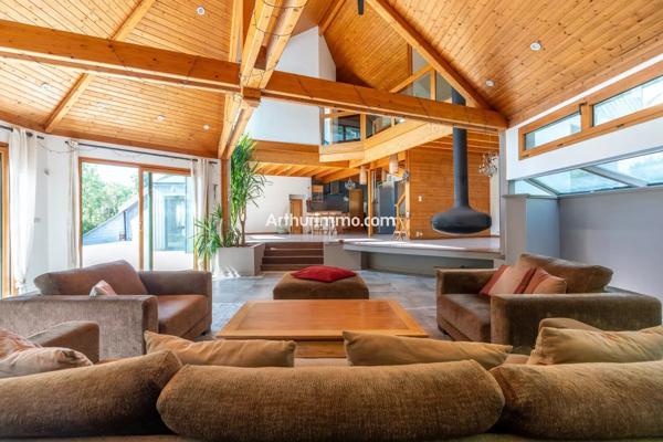 Vente Maison 10 pièces 250 m2 à Noiseau