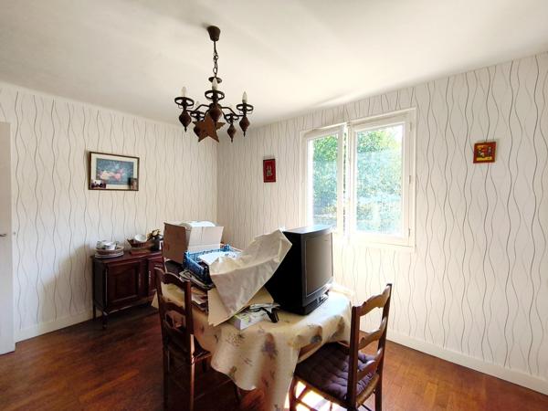 Maison située au calme d'une surface habitable de 86,64 m2 avec terrain de 3630 m2