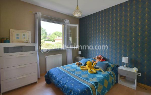 Vente                                                      Maison
                        
                     7 pièces                      206 m2                     à Rouffiac-Tolosan