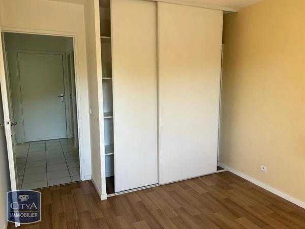 Appartement à louer 2 pièces 46.9m²