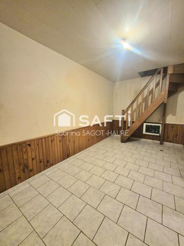 Maison au calme d'une impasse avec garage et jardin