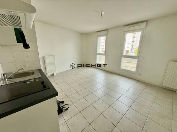 Appartement 1 pièce 35 m² PESSAC - 33600