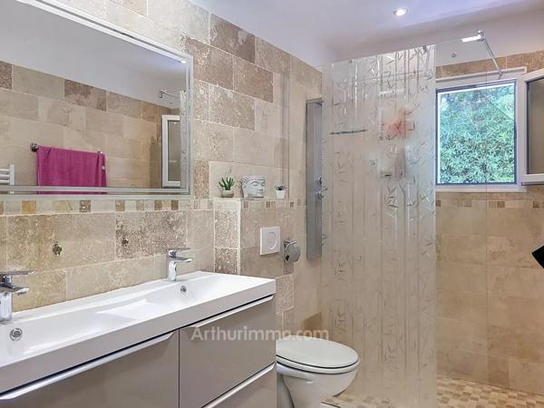 Vente                                                      Maison
                        
                     3 pièces                      105 m2                     à Mouans-Sartoux