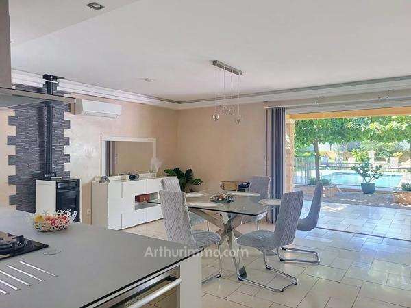 Vente                                                      Maison
                        
                     3 pièces                      105 m2                     à Mouans-Sartoux