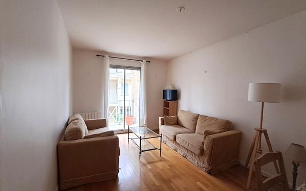 Appartement à louer    2 pièces • 44 m2 Fontainebleau