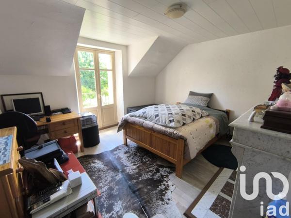 Maison à vendre 5 pièces 138 m² Saint-Lyé