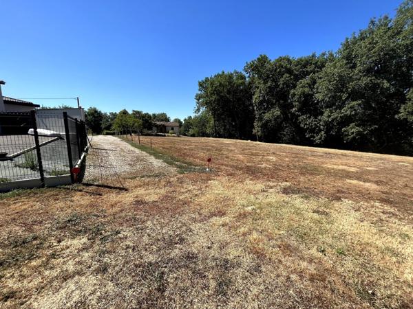 Superbe terrain à vendre à Astaffort (47220) !