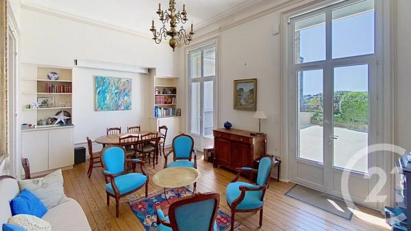 Appartement T6 à vendre  6 pièces - 121,20 m 2   ST MALO  - 35