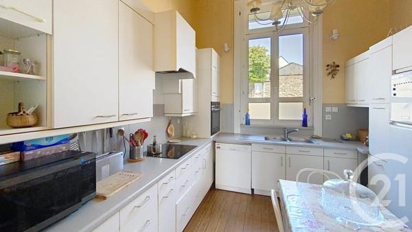 Appartement T6 à vendre  6 pièces - 121,20 m 2   ST MALO  - 35