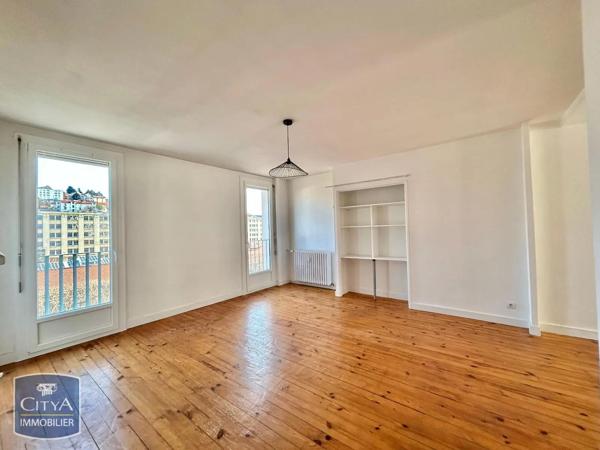 Appartement à louer 2 pièces 53.79m² Saint-Étienne (42100)