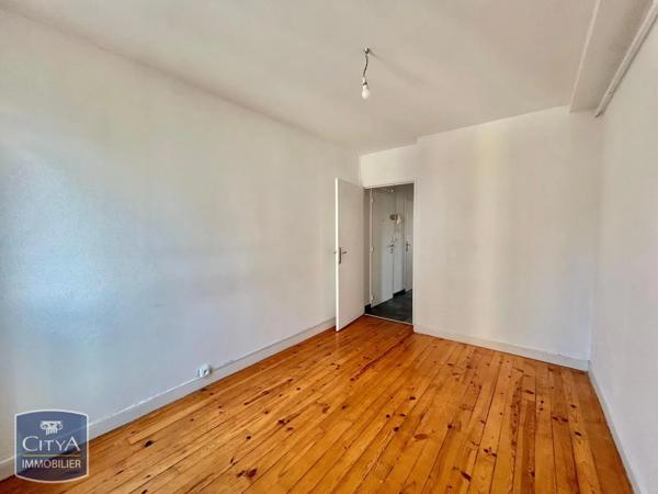 Appartement à louer 2 pièces 53.79m² Saint-Étienne (42100)
