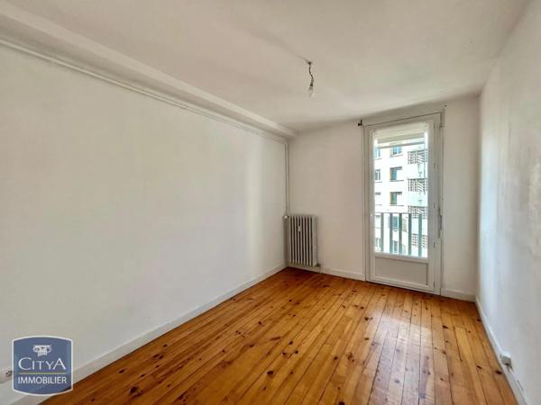 Appartement à louer 2 pièces 53.79m² Saint-Étienne (42100)
