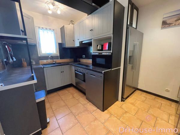 Maison à vendre 4 pièces de 145 m²