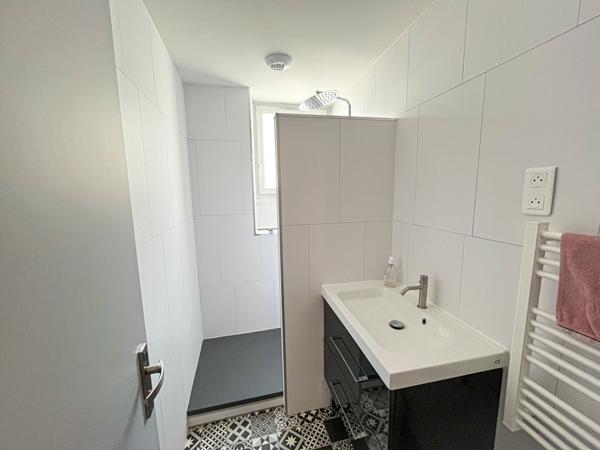 Local commercial rénové