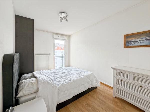 A VENDRE - Appartement dernier étage T2 54m2 - Annemasse Gare