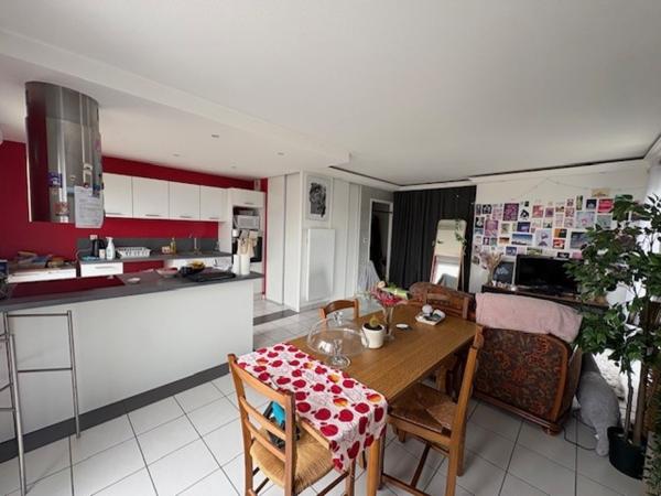 Appartement 3 pièce(s) 2 chambre(s) 64 m²