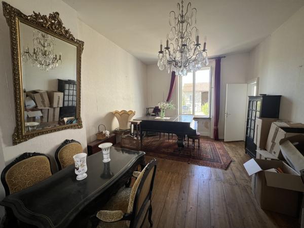 Maison à vendre à Piégut-Pluviers (24360) - Dordogne