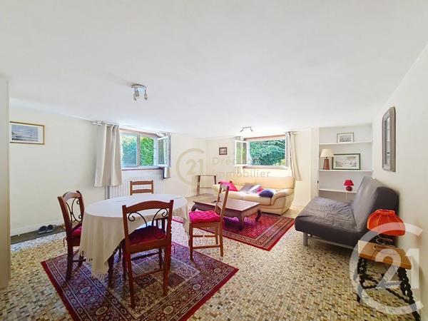 Maison à vendre  10 pièces - 200,30 m 2   COMBOURG  - 35