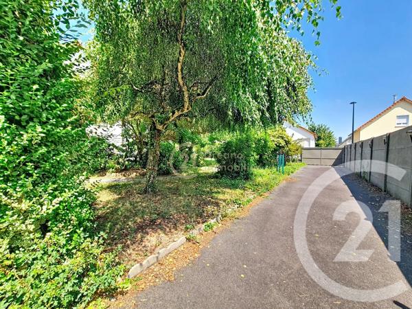 Maison à vendre  10 pièces - 200,30 m 2   COMBOURG  - 35