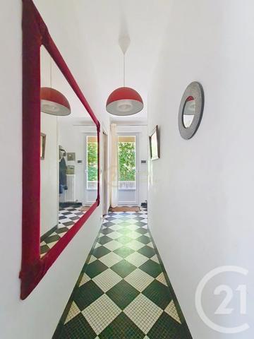 Maison à vendre  10 pièces - 200,30 m 2   COMBOURG  - 35