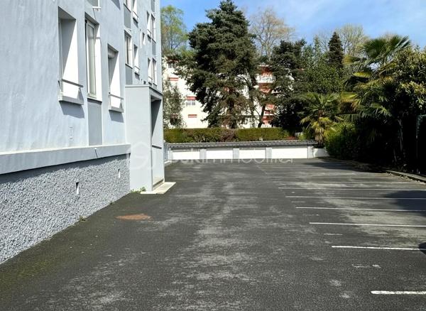 Parking de 15 m²