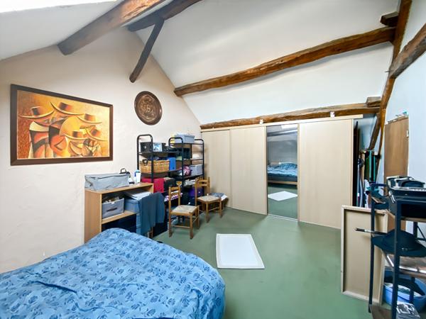 Maison ancienne coeur de village de Oinville sur montcient