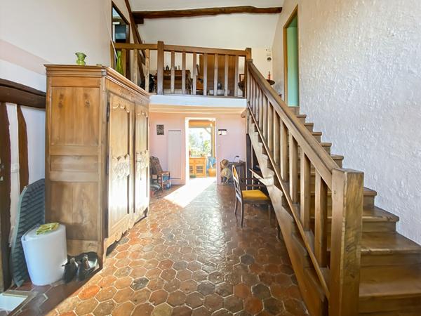 Maison ancienne coeur de village de Oinville sur montcient