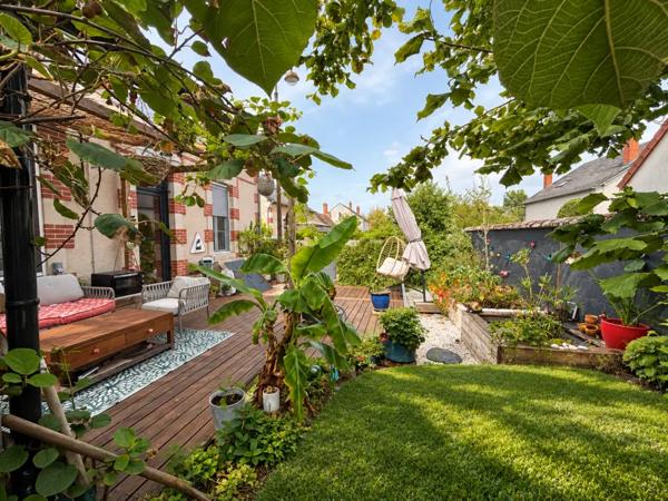 MAISON 6 PIECES QUARTIER CHARLET avec jardin et studio indép