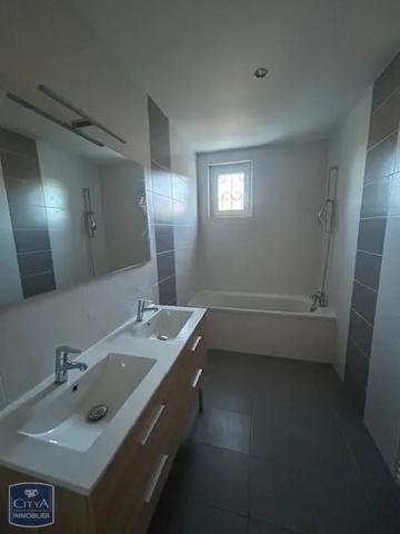 Appartement à louer 4 pièces 128.13m² Brié-et-Angonnes (38320)