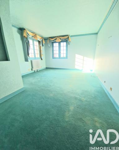 Maison à vendre 8 pièces 250 m² Terrasson-Lavilledieu