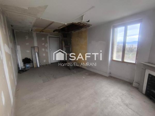 Appartement en duplex dans une belle petite copropriété avec parking