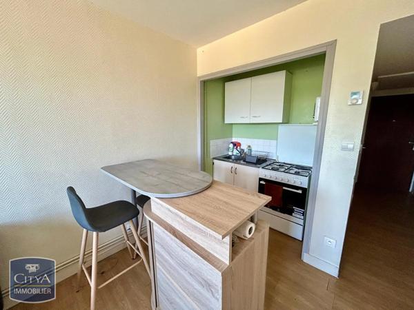 Appartement à louer 1 pièce 26.97m² Le Mans (72100)